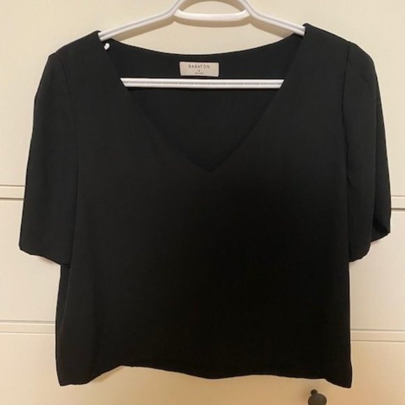 Babaton Randy blouse in black size M, like new condition - Picture 3 of 4